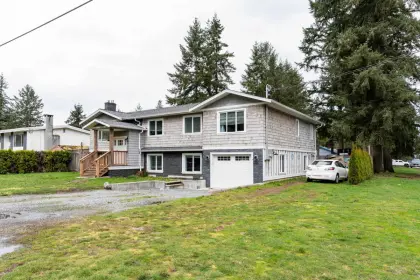 20389 36b Avenue, Langley, BC, Langley — Single Family Residence for sale