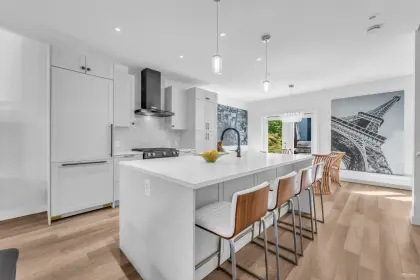 125 525 E 2nd Street, North Vancouver, BC, North vancouver — Townhouse for sale