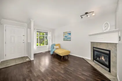 4 12128 68 Avenue, Surrey, BC, Surrey — Townhouse for sale