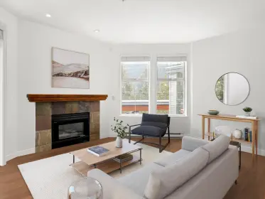 404 3201 Blueberry Drive, Whistler, BC, Whistler — Townhouse for sale