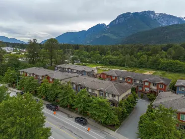 22 40653 Tantalus Road, Squamish, BC, Squamish — Townhouse for sale