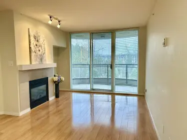 208 8480 Granville Avenue, Richmond, BC, Richmond — Apartment/Condo for sale