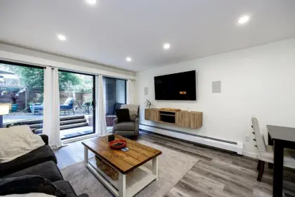 121 1945 Woodway Place, Burnaby, BC, Burnaby — Apartment/Condo for sale