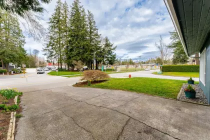 14694 17 Avenue, Surrey, BC, Surrey — Single Family Residence for sale