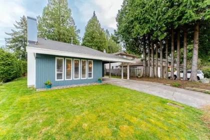 14694 17 Avenue, Surrey, BC, Surrey — Single Family Residence for sale