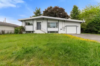 46795 First Avenue, Chilliwack, BC, Chilliwack — Single Family Residence for sale