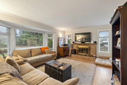 2461 124th Street, Surrey, BC, Surrey — Single Family Residence for sale