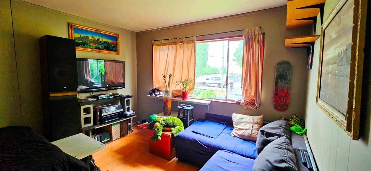 Family Room Photo of 1332 E 2nd Avenue, Vancouver, BC