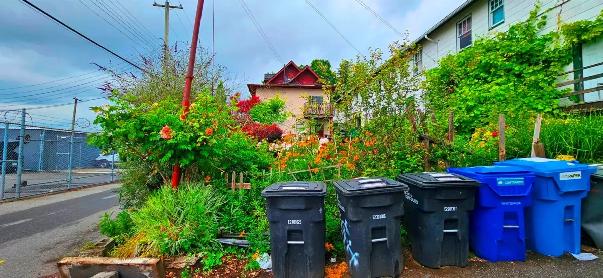 Primary Bedroom Photo of 1332 E 2nd Avenue, Vancouver, BC