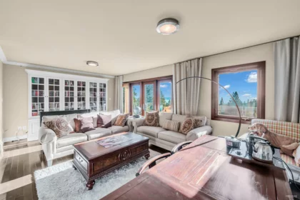 Basement Recreation Room Photo of 4742 Caulfeild Drive, West Vancouver, BC