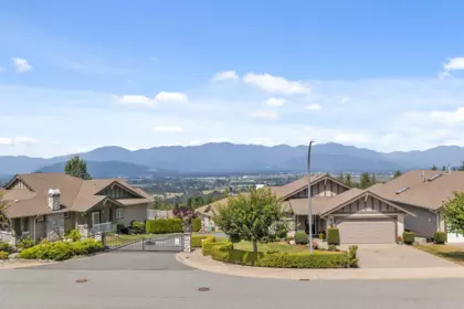 47088 Sylvan Drive, Chilliwack, BC, Chilliwack — Single Family Residence for sale