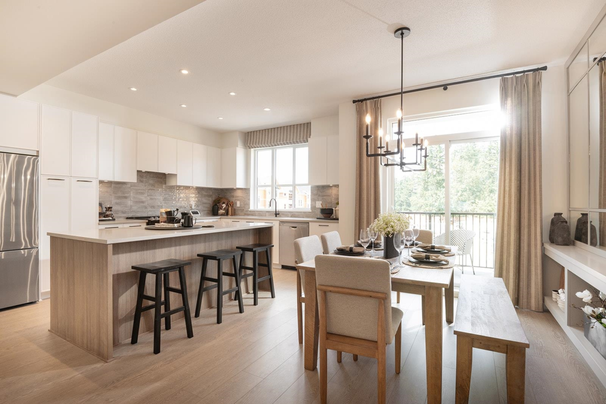 Kitchen Island Photo of 20 3025 Mcmillan Road, Abbotsford, BC