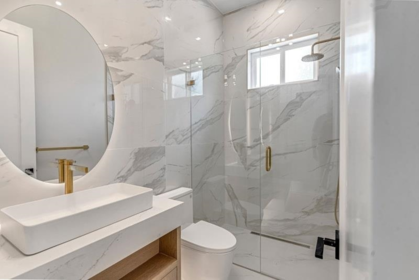 Guest Bathroom Photo of 11463 138a Street, Surrey, BC
