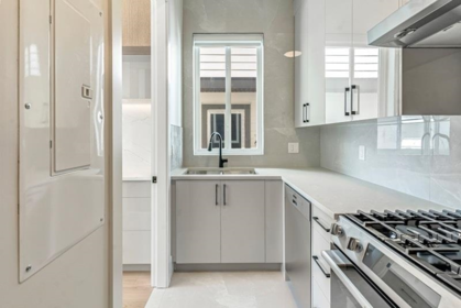 Primary Bathroom Photo of 11463 138a Street, Surrey, BC