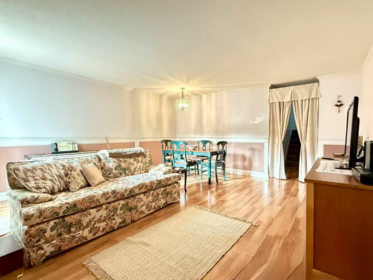 8 1318 Brunette Avenue, Coquitlam, BC, Coquitlam — Townhouse for sale