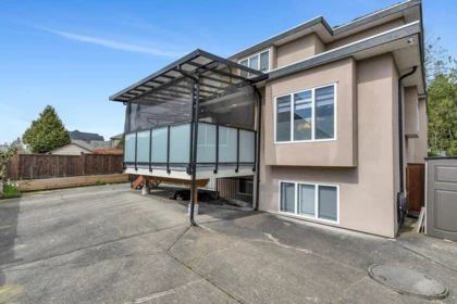Fitness Center Photo Near 16488 104a Avenue, Surrey, BC