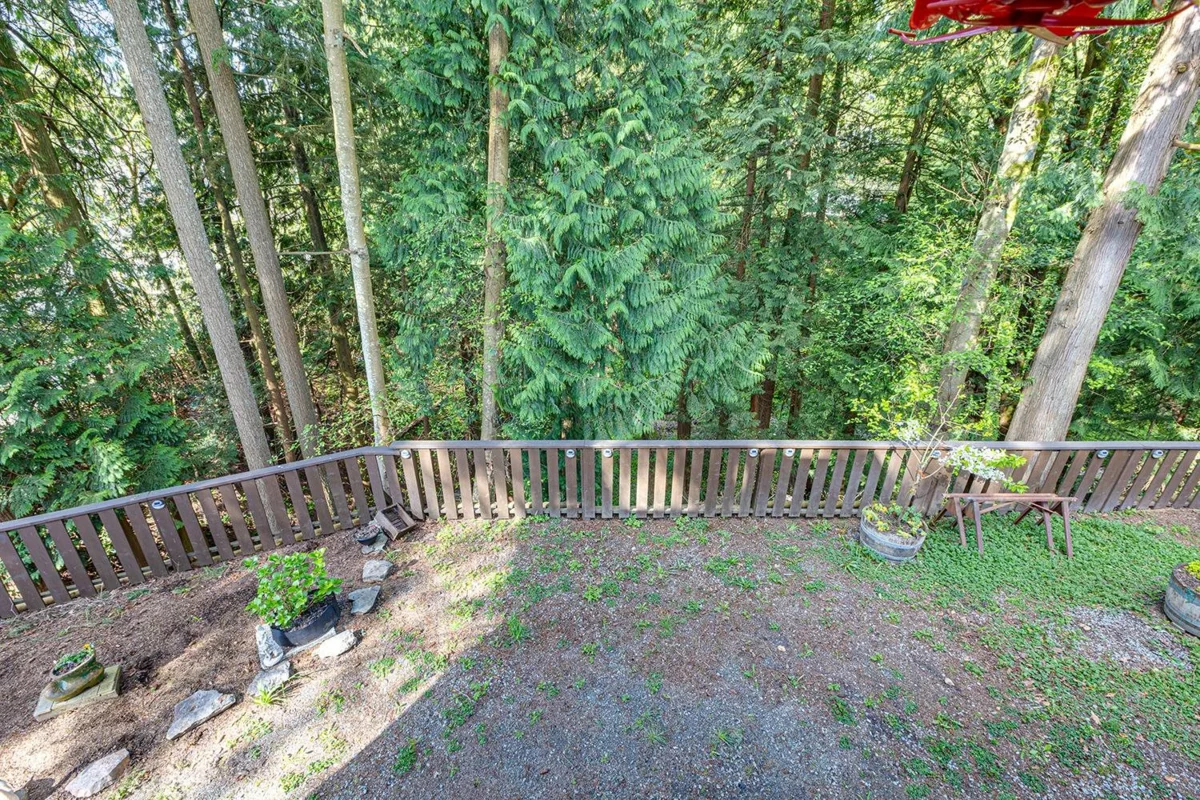 Mudroom Photo of 1951 Austin Avenue, Coquitlam, BC