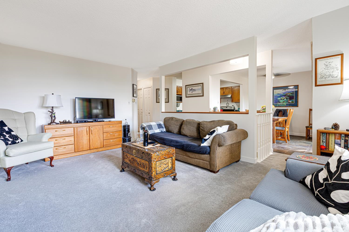 Pantry Photo of 1951 Austin Avenue, Coquitlam, BC