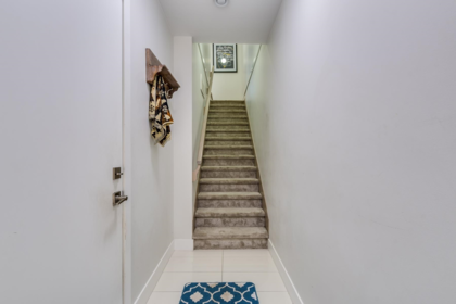 1 19631 55a Avenue, Langley, BC, Langley — Townhouse for sale