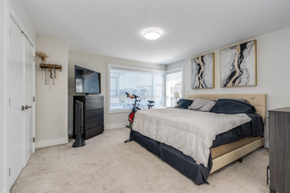 Loft / Bonus Room Photo of 1 19631 55a Avenue, Langley, BC