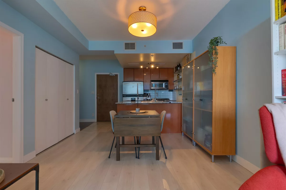 Breakfast Nook Photo of 508 168 E Esplanade, North Vancouver, BC