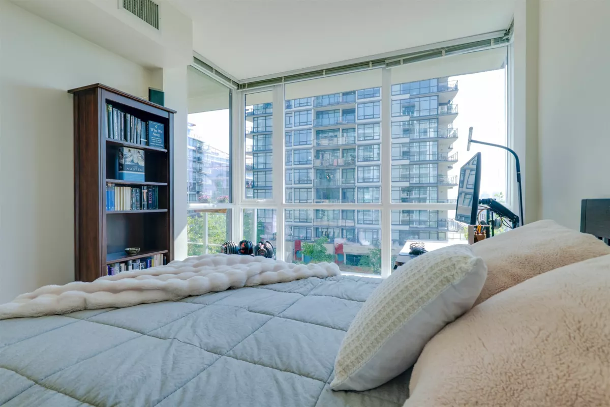 Office / Den Photo of 508 168 E Esplanade, North Vancouver, BC