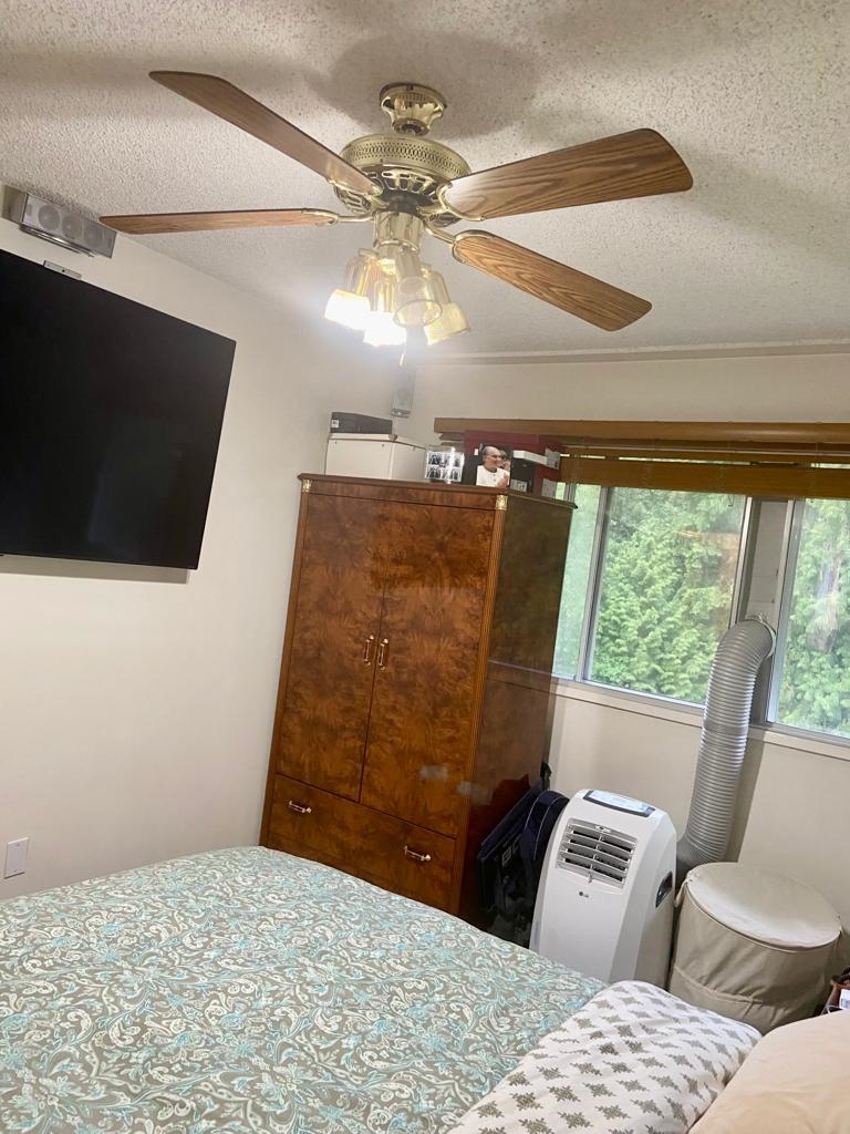 Bedroom 3 Photo of 34 5330 Broadway, Burnaby, BC