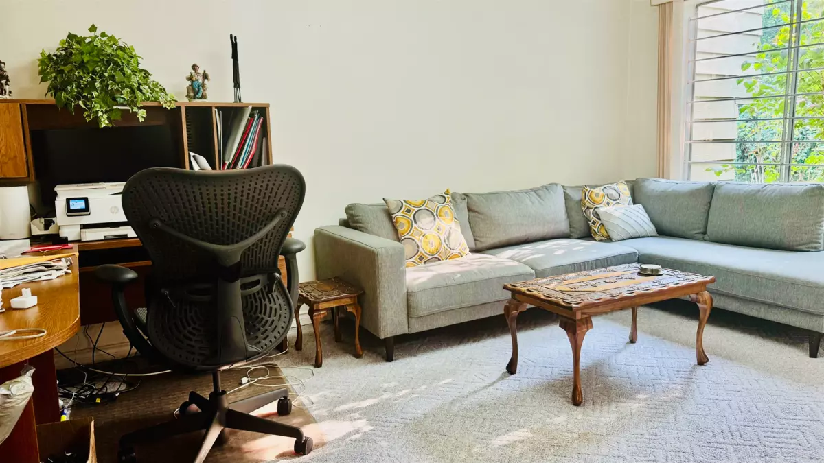 Kitchen Island Photo of 34 5330 Broadway, Burnaby, BC