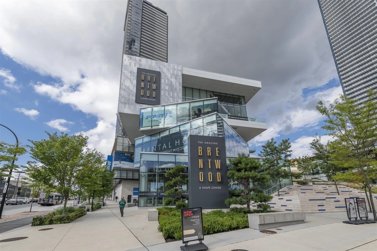 Staircase Photo of 34 5330 Broadway, Burnaby, BC