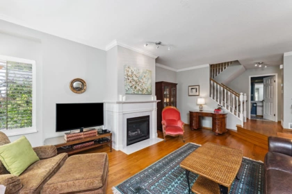 308 W 15th Street, North Vancouver, BC, North Vancouver — Townhouse for sale