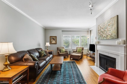 308 W 15th Street, North Vancouver, BC, North Vancouver — Townhouse for sale