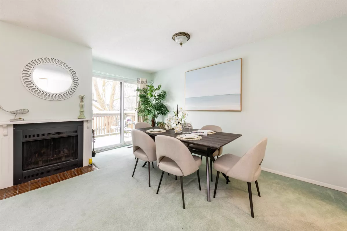 Dining Area Photo of 71 11491 7th Avenue, Richmond, BC