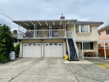 3754 Elmwood Street, Burnaby, BC, Burnaby — Single Family Residence for sale