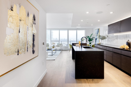 1201 620 Cardero Street, Vancouver, BC