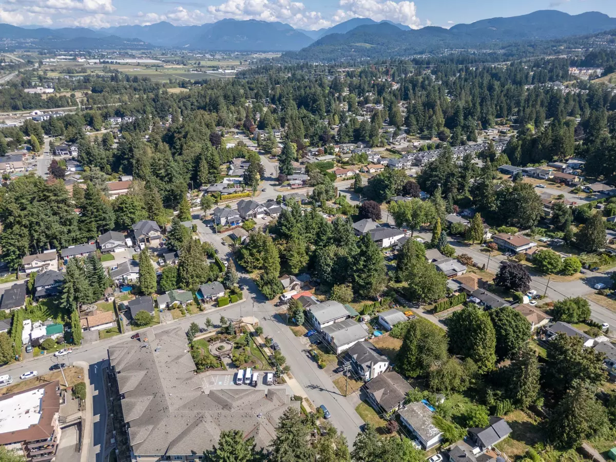 Primary Bathroom Photo of 2594 Campbell Avenue, Abbotsford, BC