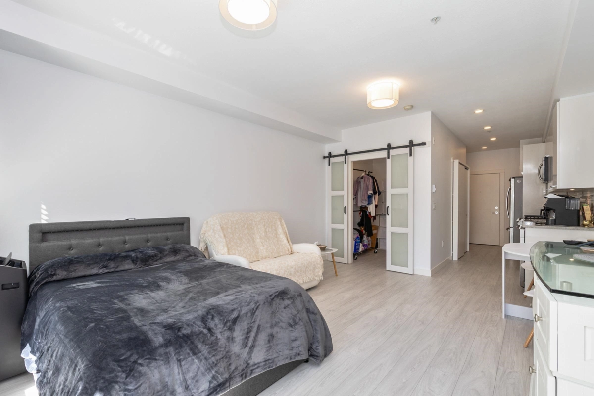 Dining Area Photo of 106 2356 Welcher Avenue, Port Coquitlam, BC