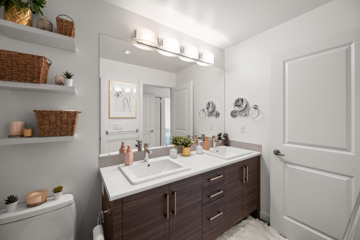 Basement Recreation Room Photo of 26 19477 72a Avenue, Surrey, BC