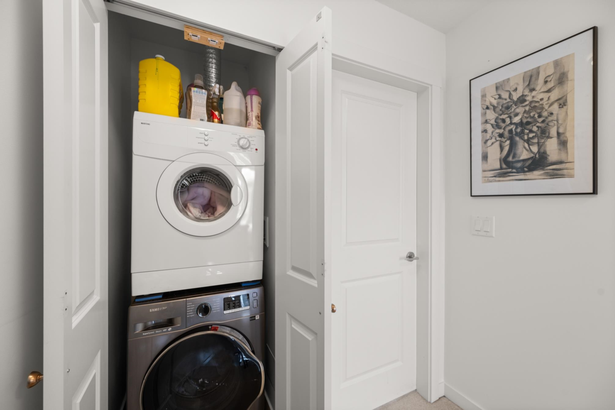 Laundry Room Photo of 26 19477 72a Avenue, Surrey, BC