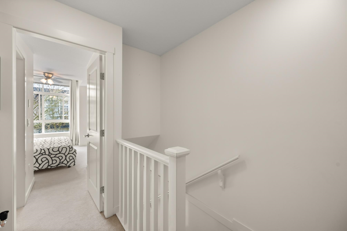 Mudroom Photo of 26 19477 72a Avenue, Surrey, BC