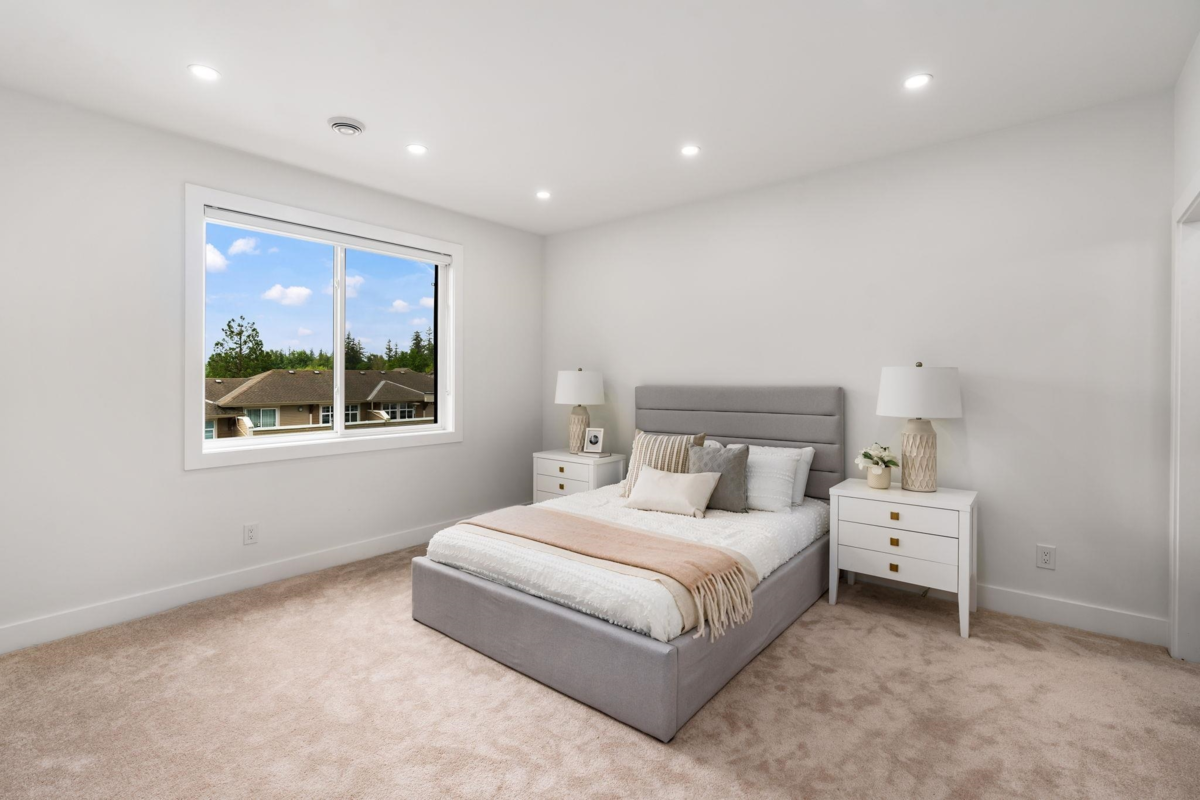 Bedroom 3 Photo of 21050 72 Avenue, Langley, BC