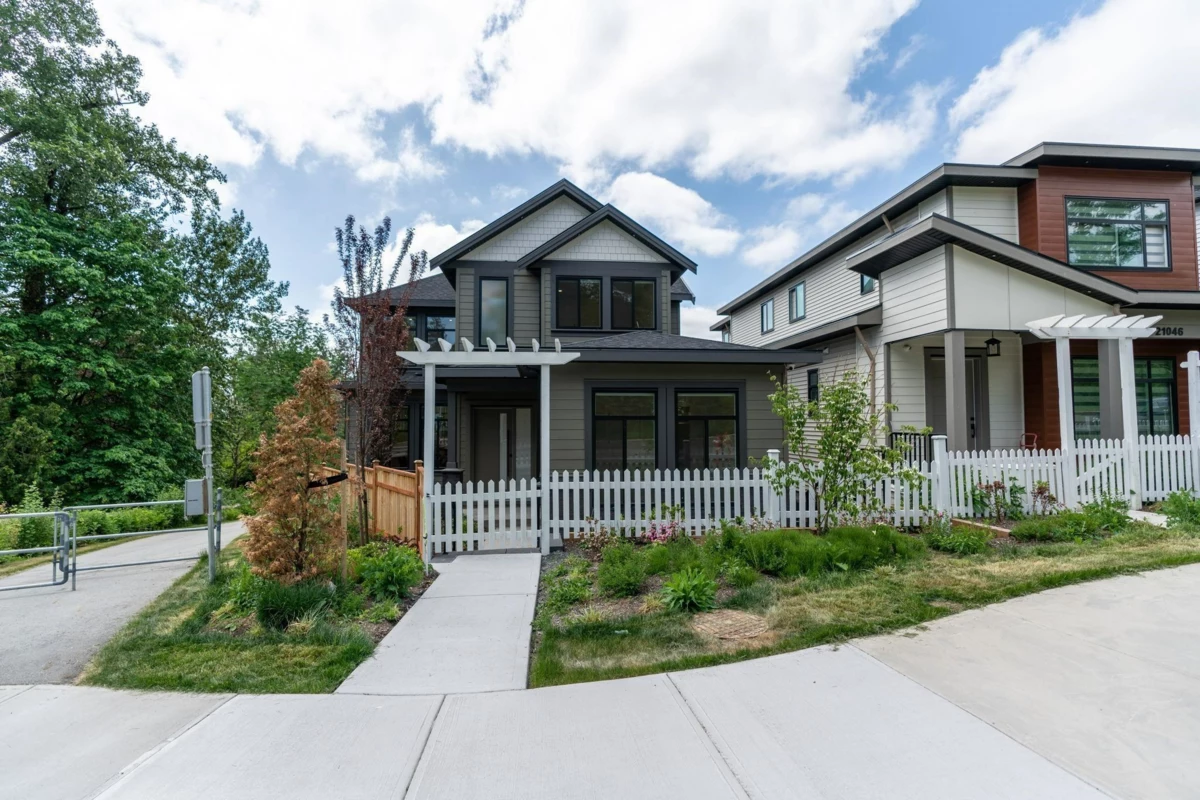 Laundry Room Photo of 21050 72 Avenue, Langley, BC