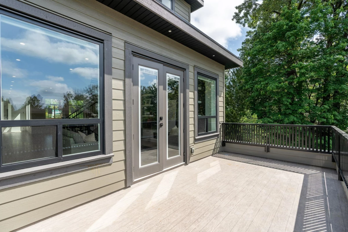 Walk-In Closet Photo of 21050 72 Avenue, Langley, BC