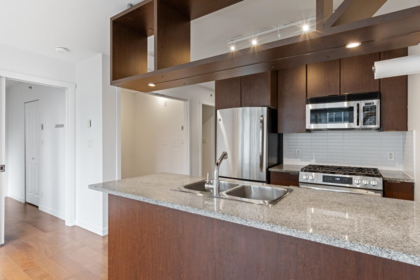 504 1001 Richards Street, Vancouver, BC, Vancouver — Apartment/Condo for sale