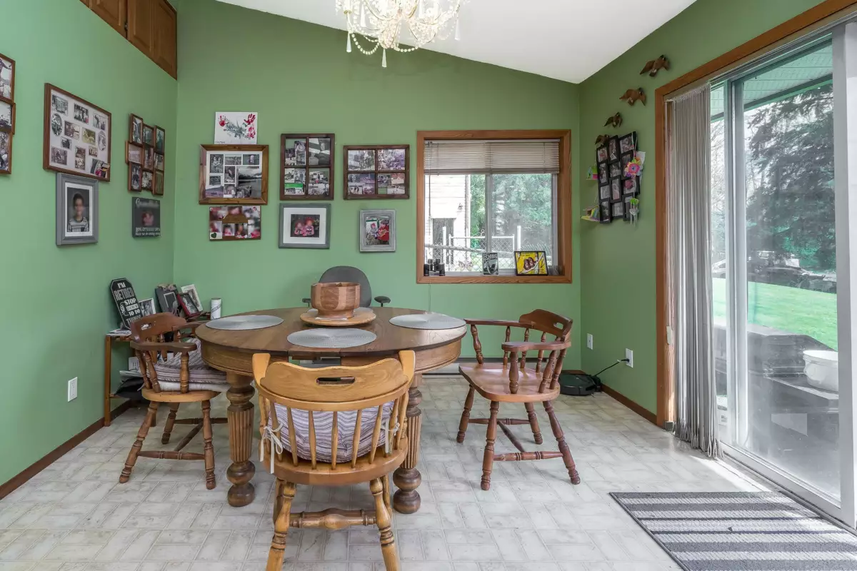 Outdoor Deck Photo of 24548 21b Avenue, Langley, BC