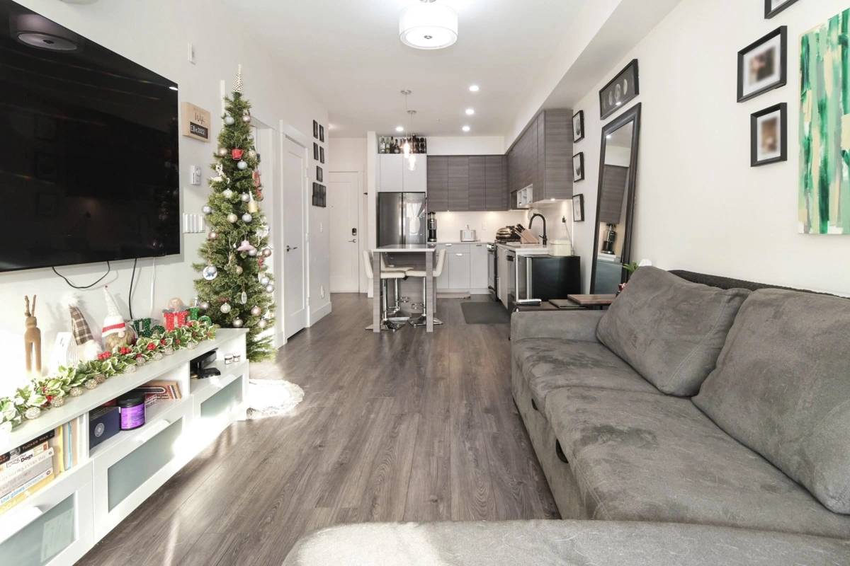 Kitchen Photo of A414 20727 Willoughby Town Centre Drive, Langley, BC