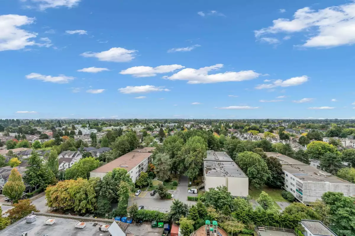 Powder Room Photo of 1802 8288 Granville Avenue, Richmond, BC