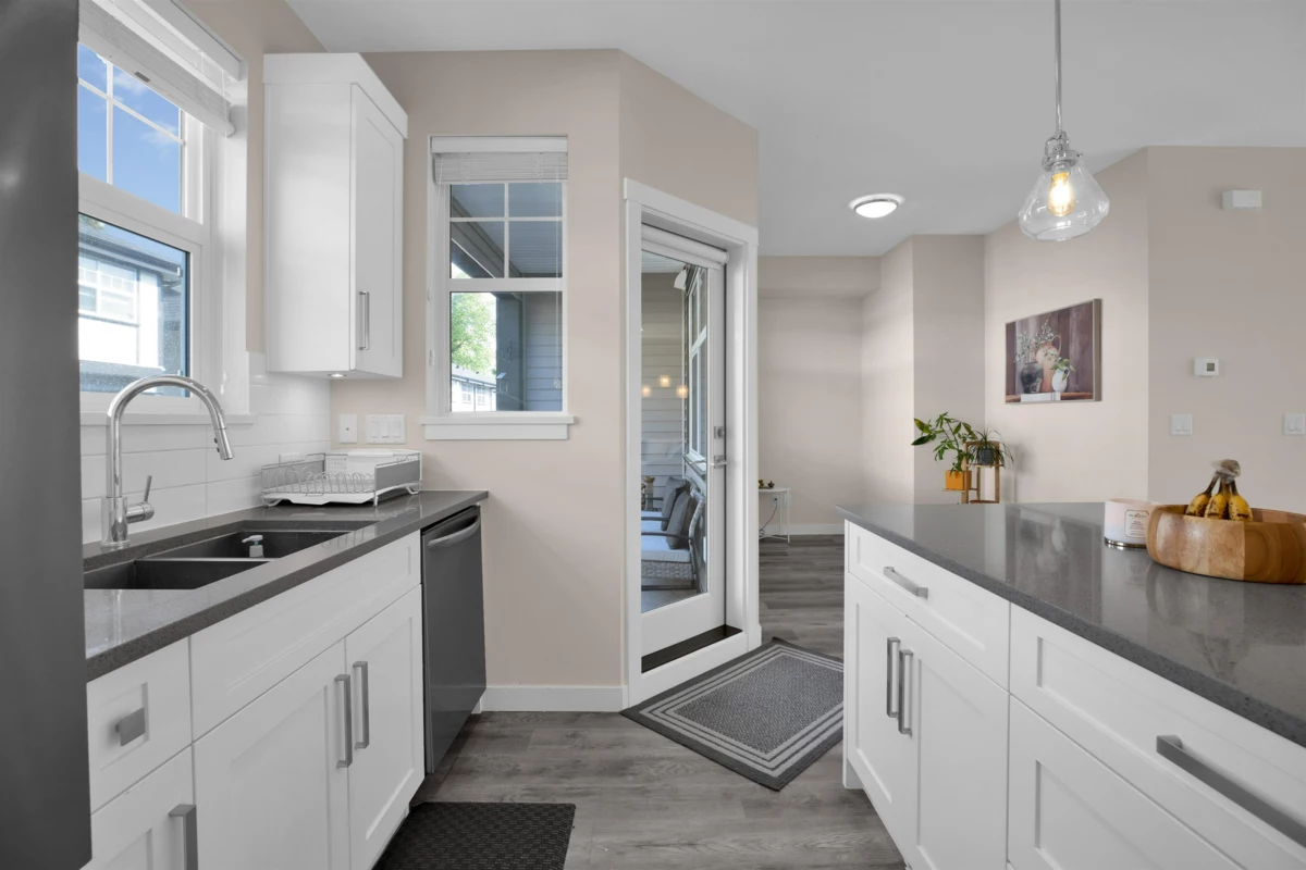 Breakfast Nook Photo of 25 7740 Grand Street, Mission, BC