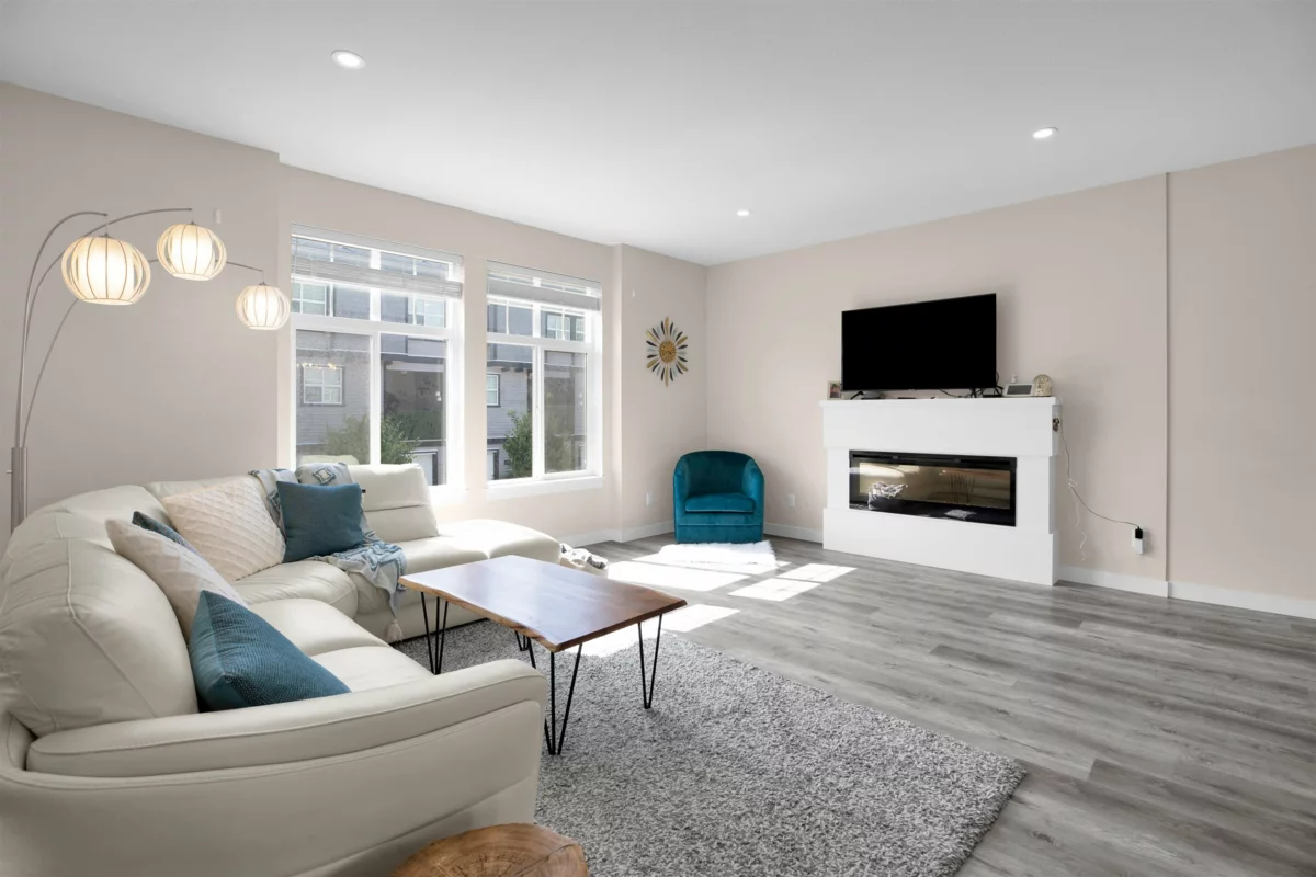 Family Room Photo of 25 7740 Grand Street, Mission, BC