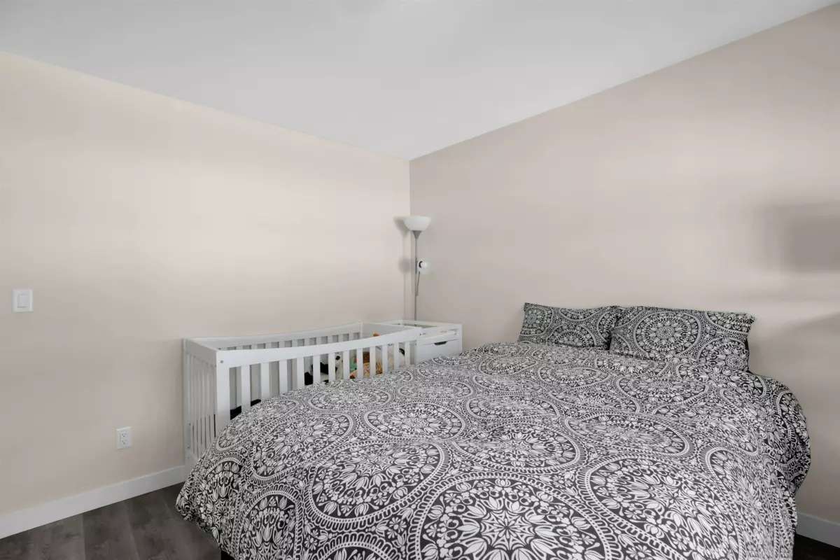 Hallway Photo of 25 7740 Grand Street, Mission, BC