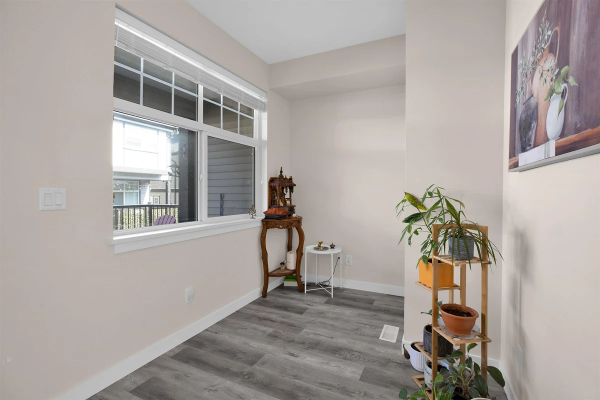 Primary Bedroom Photo of 25 7740 Grand Street, Mission, BC